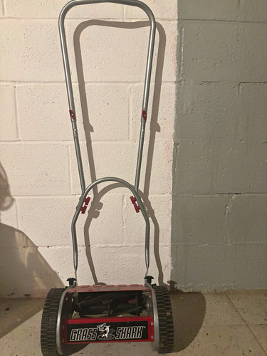 Grass shark manual - grass,